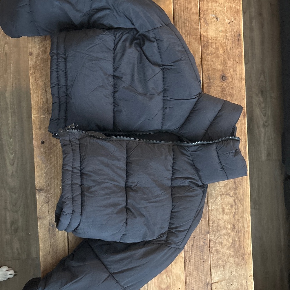 Cropped Forever 21 Puffer Jacket